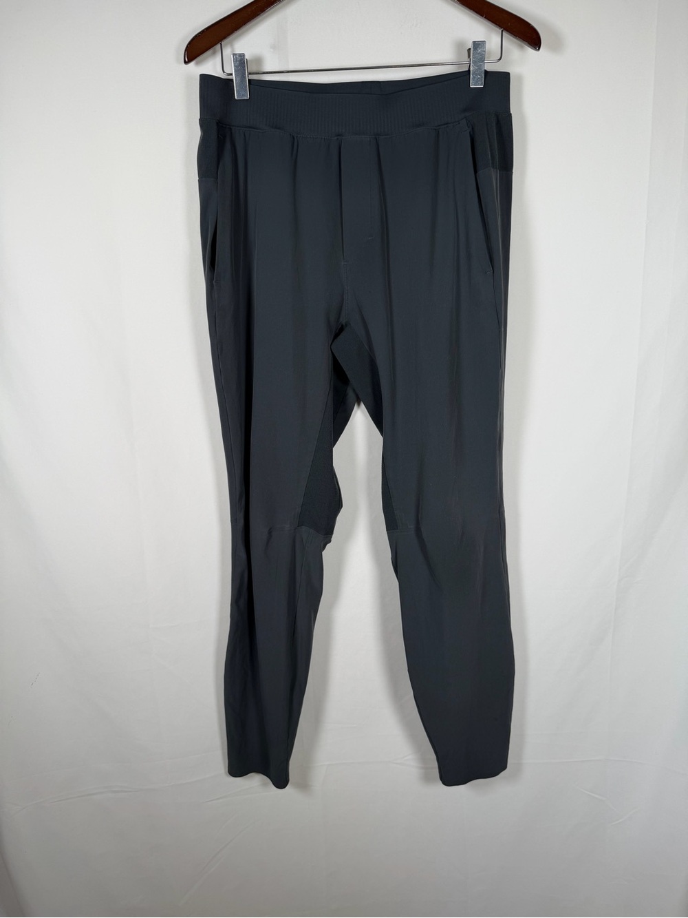 lululemon athletica Men's Dark Charcoal Joggers